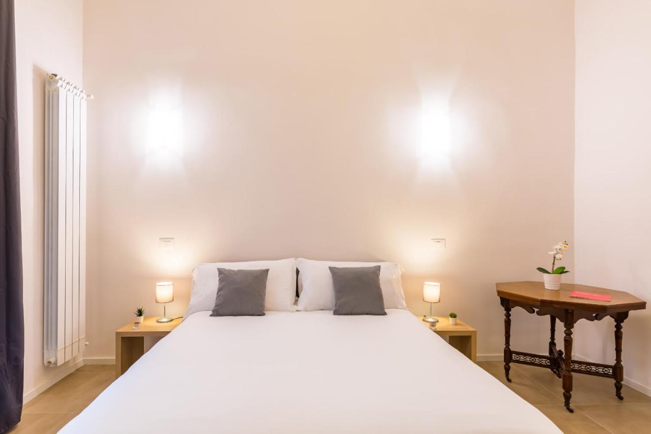 Art Apartment At Sanita By Wonderful Italy Napoli Bagian luar foto