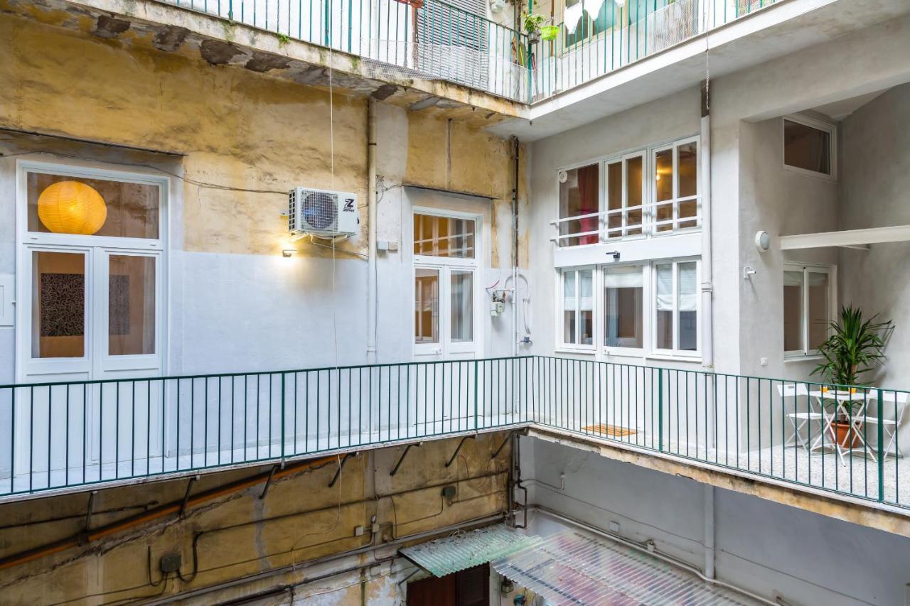 Art Apartment At Sanita By Wonderful Italy Napoli Bagian luar foto