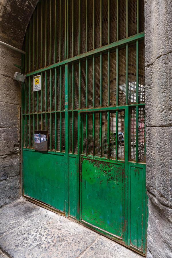 Art Apartment At Sanita By Wonderful Italy Napoli Bagian luar foto