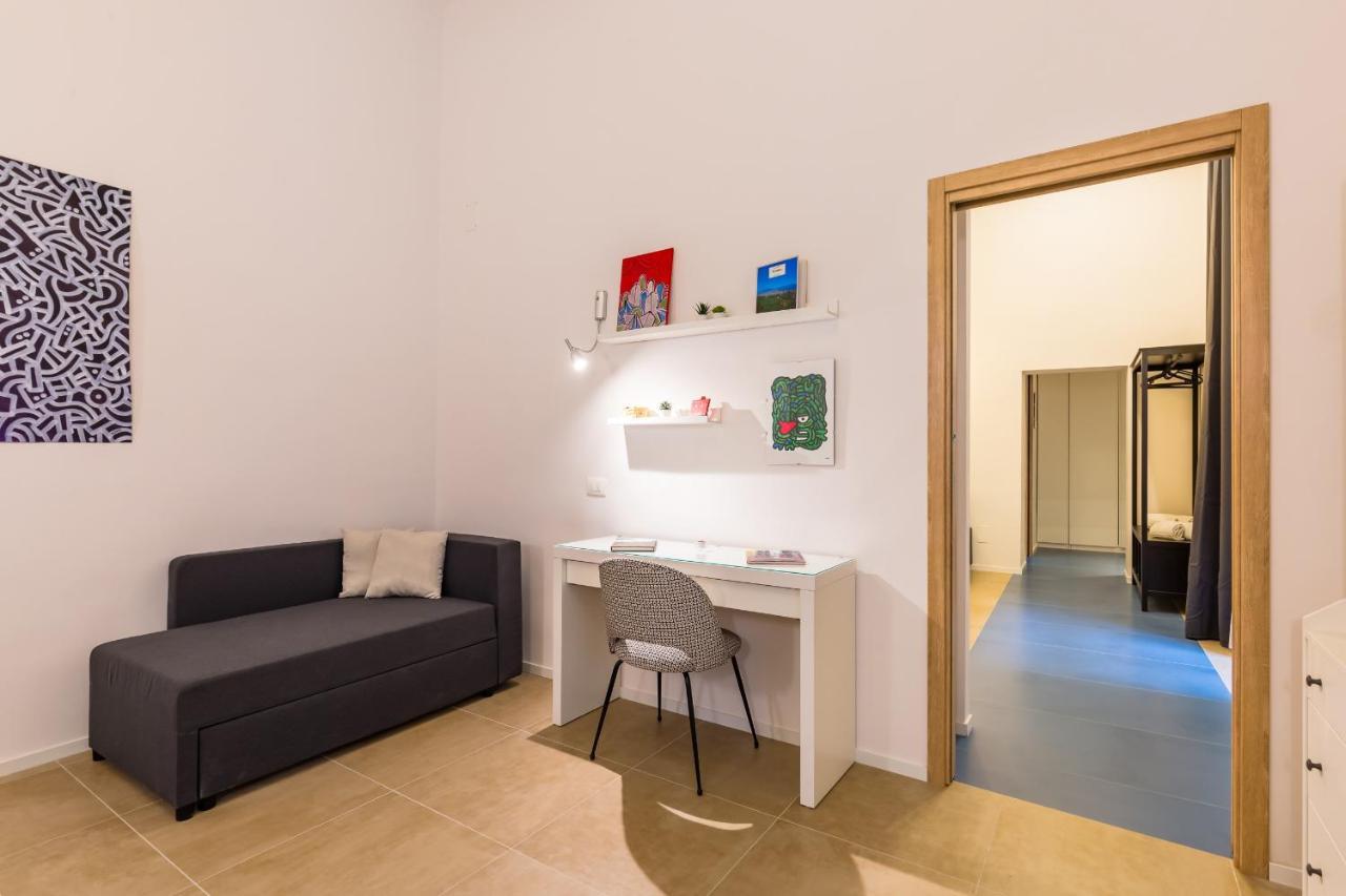 Art Apartment At Sanita By Wonderful Italy Napoli Bagian luar foto